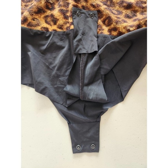NWOT L’AGENCE Leopard Sheer Long Sleeve Bodysuit SIZE XS - Picture 9 of 10